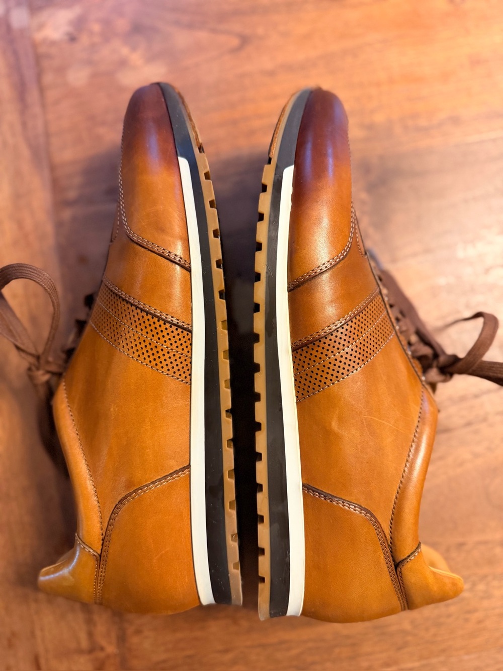 Magnanni LIZANDRO
Men's Cuero Leather Sneakers - Picture 9 of 12